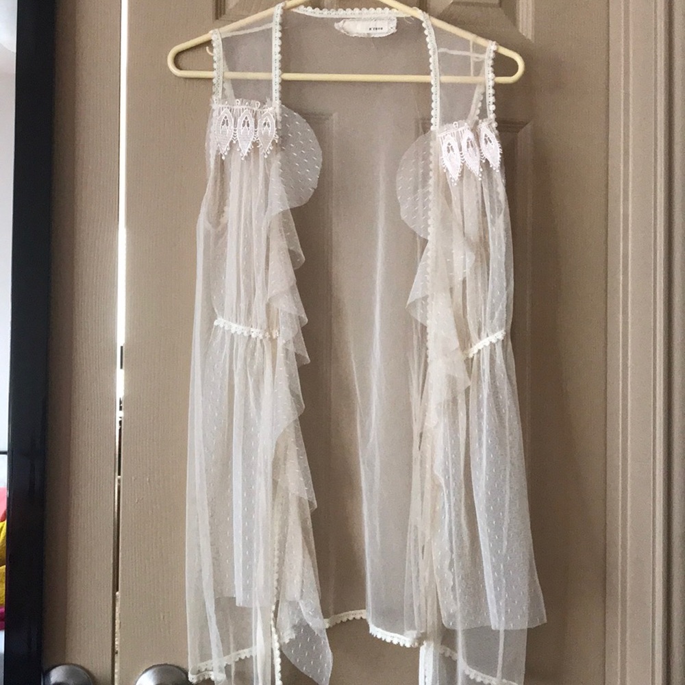 Fashion vest